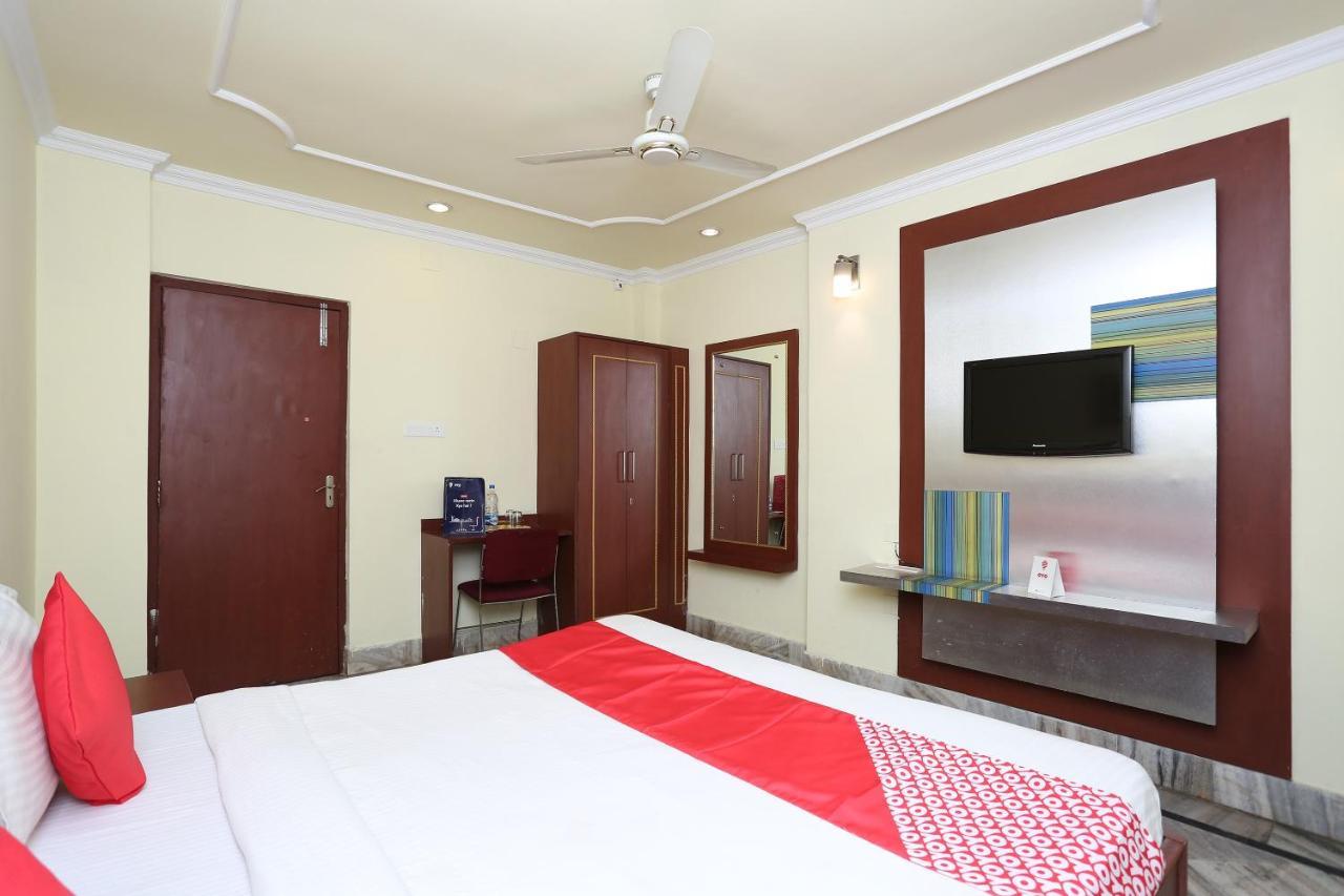 Oyo 4209 Maurya Inn Bhubaneswar Exterior foto