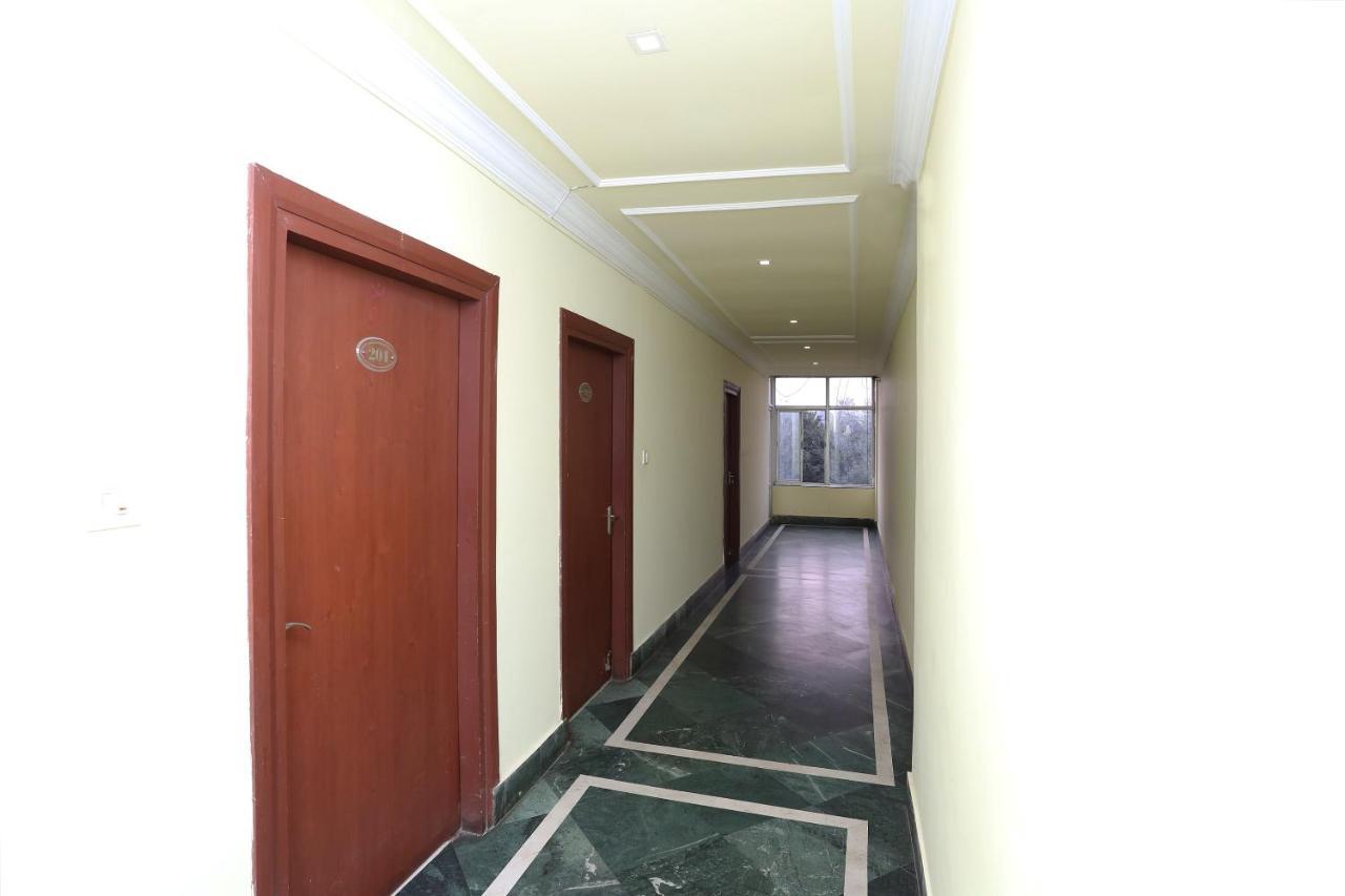 Oyo 4209 Maurya Inn Bhubaneswar Exterior foto
